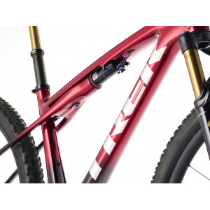 Vélo Trek Supercaliber SLR 9.9 XTR Di2 Gen 2, red smoke/drizzle