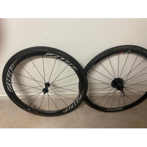 Roues zipp 202 303 à boyaux