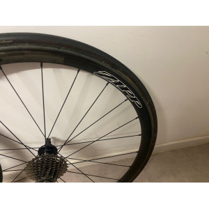 Roues zipp 202 303 à boyaux