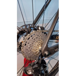 Focus izalco max 9.9 dura ace di2 taille 56 2025